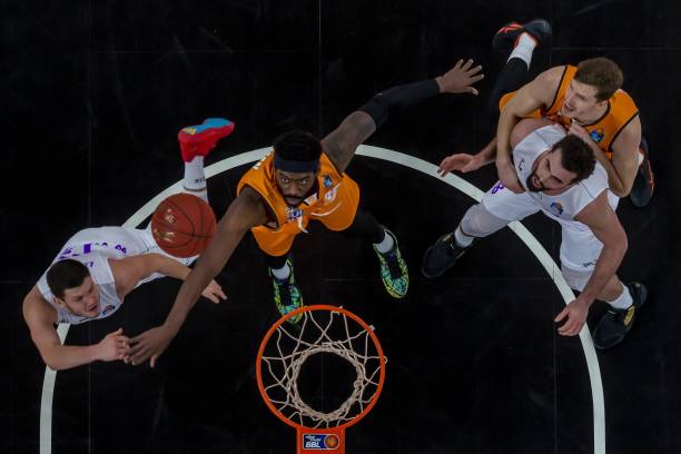 次进攻的威 次进攻的威