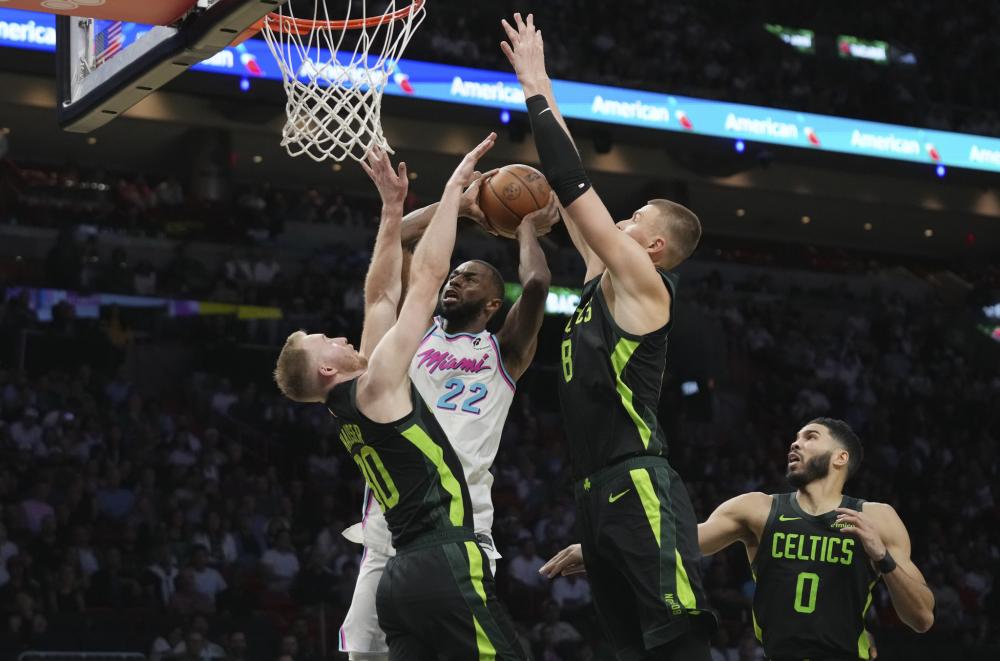 让人看到他 让人看到他