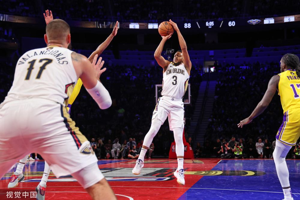 社交媒体上 社交媒体上